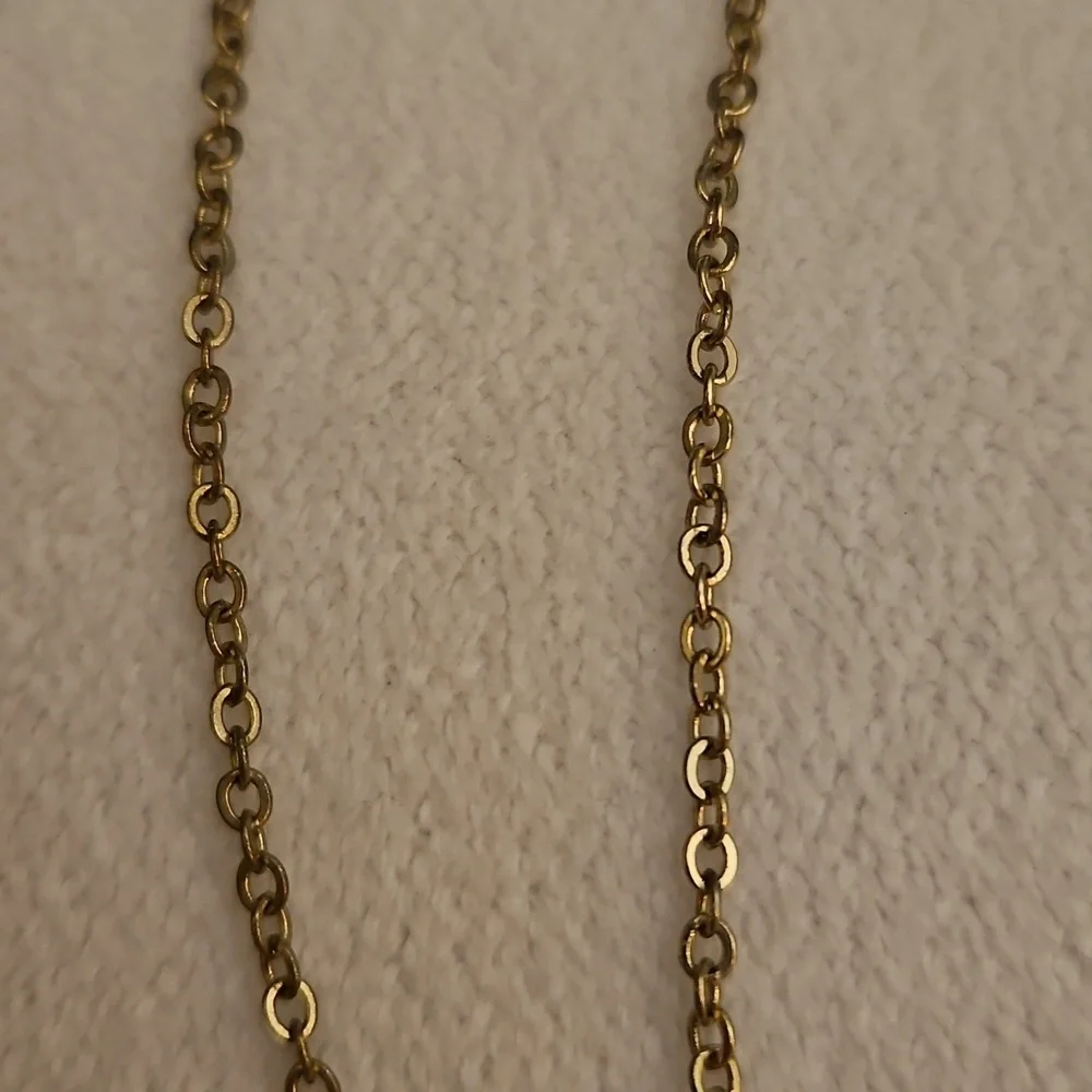Vintage Elegant White Teardrop Stone Tassel Pendant Chain Sweater Necklace